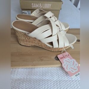 Sam & Libby Womens Cayla Ivory Faux Leather Cork Wedge Slide Size 7 Sandals.